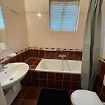 Tölgyfa Panzió Panzió