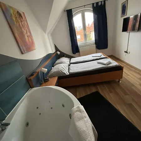 Tolgyfa Panzio Bed & Breakfast Miskolc