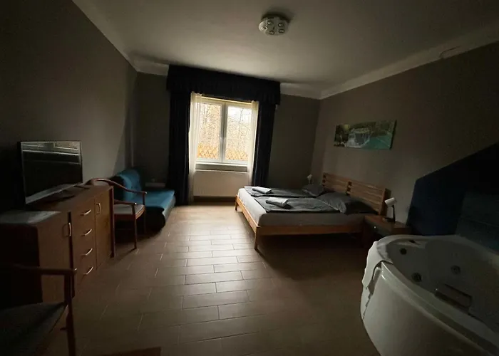 Toelgyfa Panzio B&B 3*