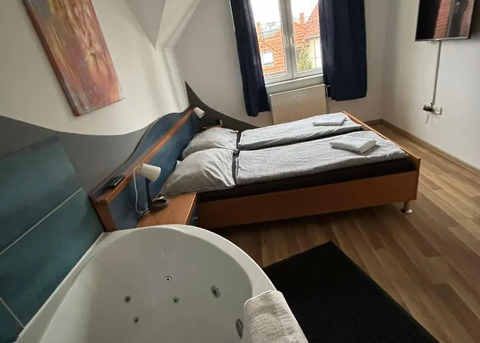 Toelgyfa Panzio B&B 미슈콜츠